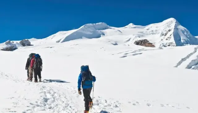 Mera Peak Climbing: Preparation, Routes, and Safety Tips
